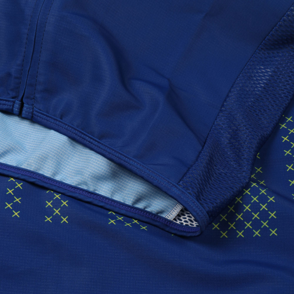 LITE-(Elements)-Wind-vest-sample-no-pocket---Botton-Binding